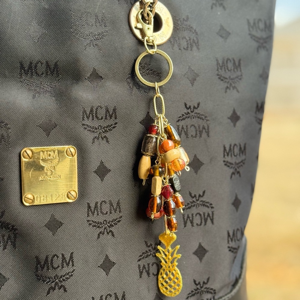 Stylish bag charm